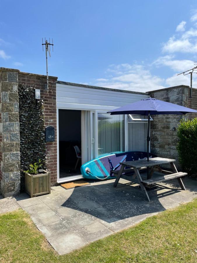 Family Friendly 2 Bedroom Bungalow Freshwater Exterior photo